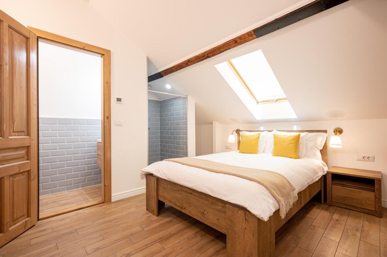 Central Park Rooms Oradea Exterior foto